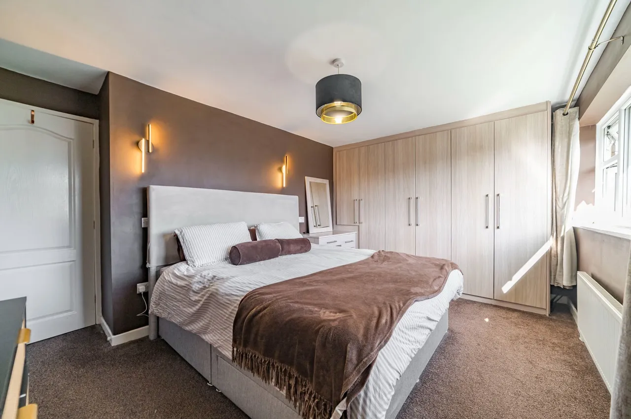 Thornbank Close, Hopwood, photo 14