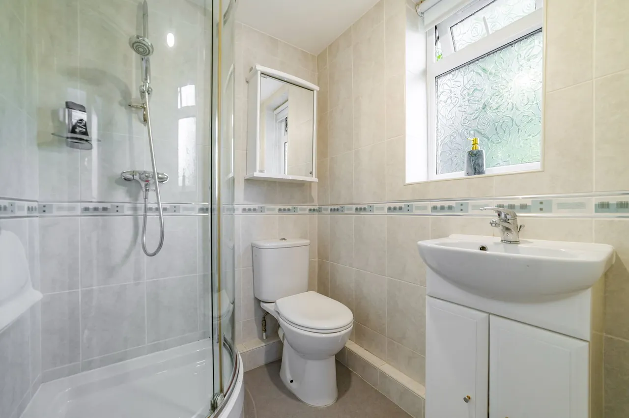 Thornbank Close, Hopwood, photo 12