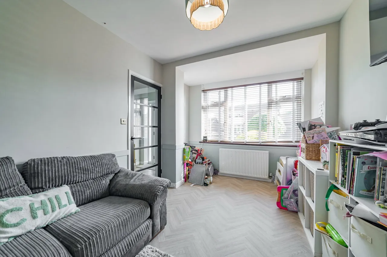 Thornbank Close, Hopwood, photo 7