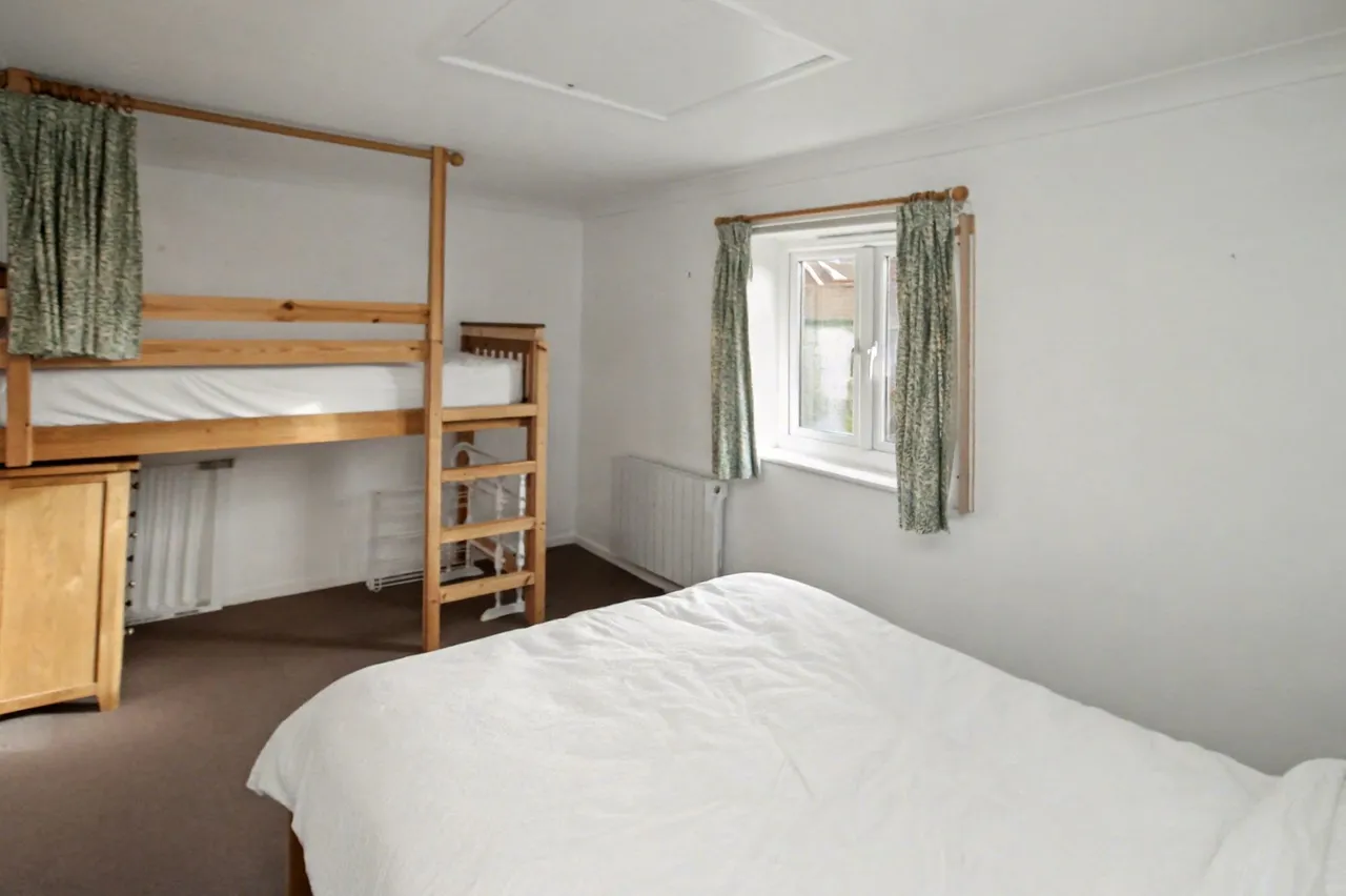 Charming Cottage Close to Holt Town C, photo 7