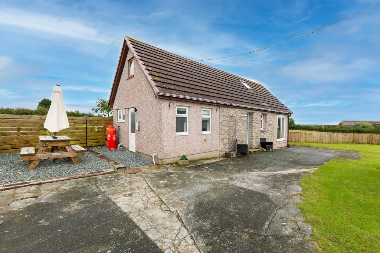 Lon Groes, Gaerwen, photo 15