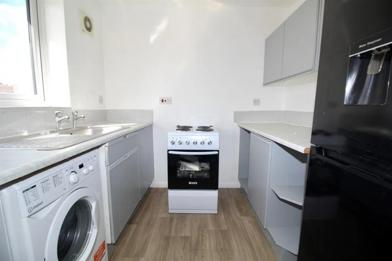 Linwood Crescent, Enfield, photo 4