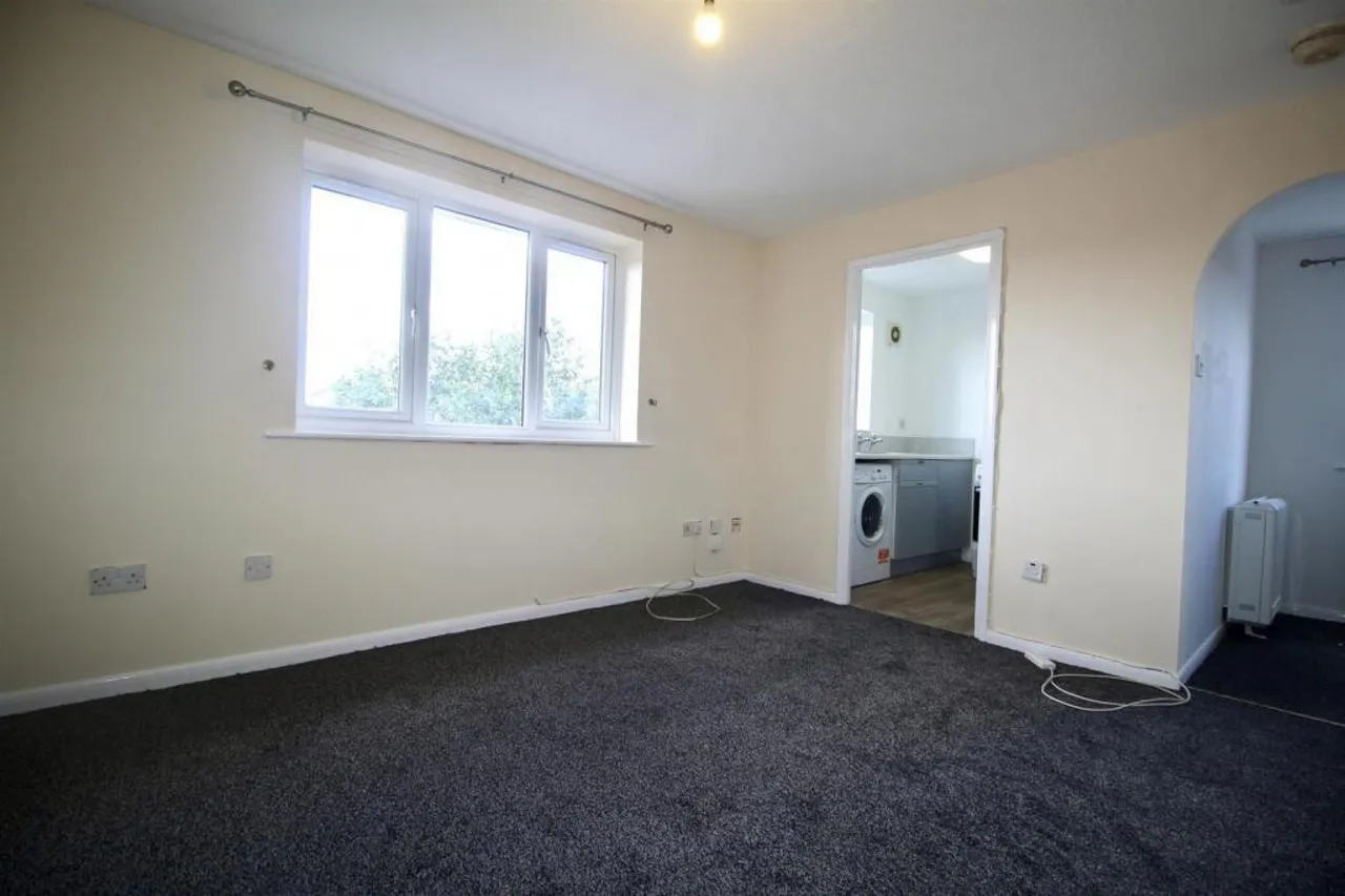 Linwood Crescent, Enfield, photo 3