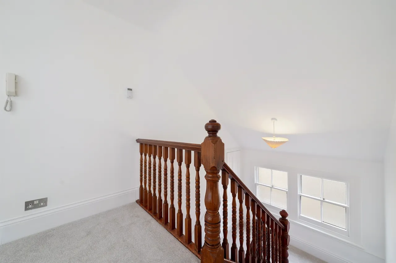 Blakesley Avenue, London, W5, photo 4
