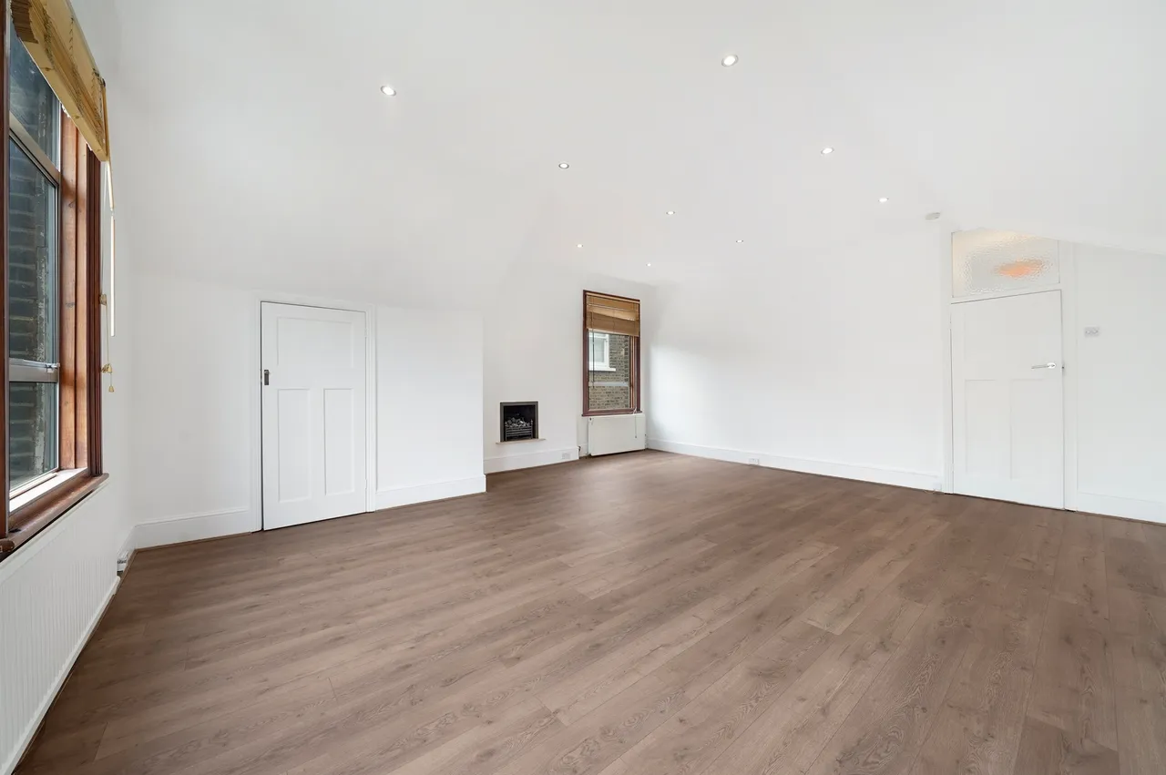 Blakesley Avenue, London, W5, photo 8