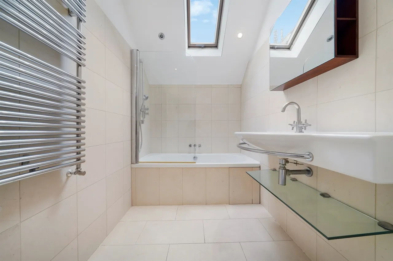 Blakesley Avenue, London, W5, photo 10