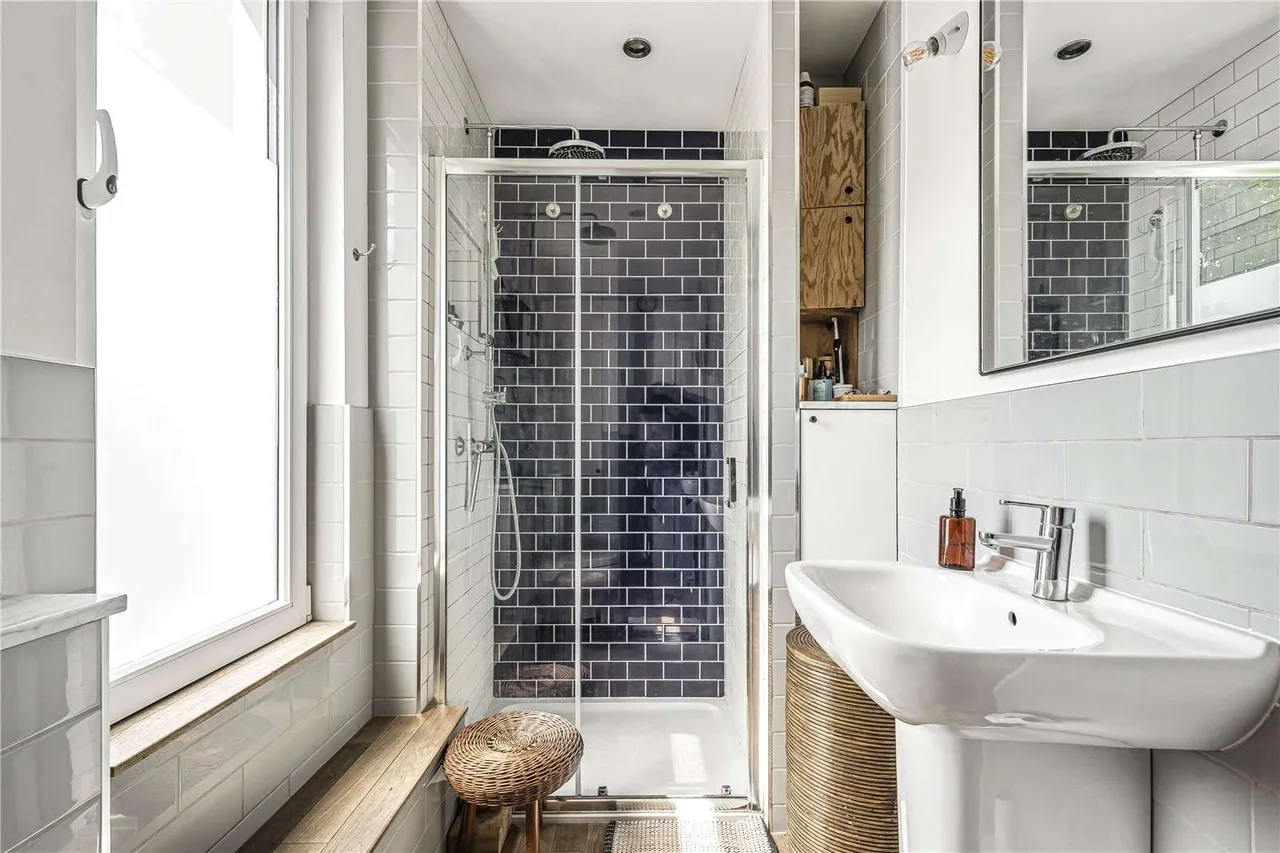 Battersea Rise, London, SW11 1HG, photo 11