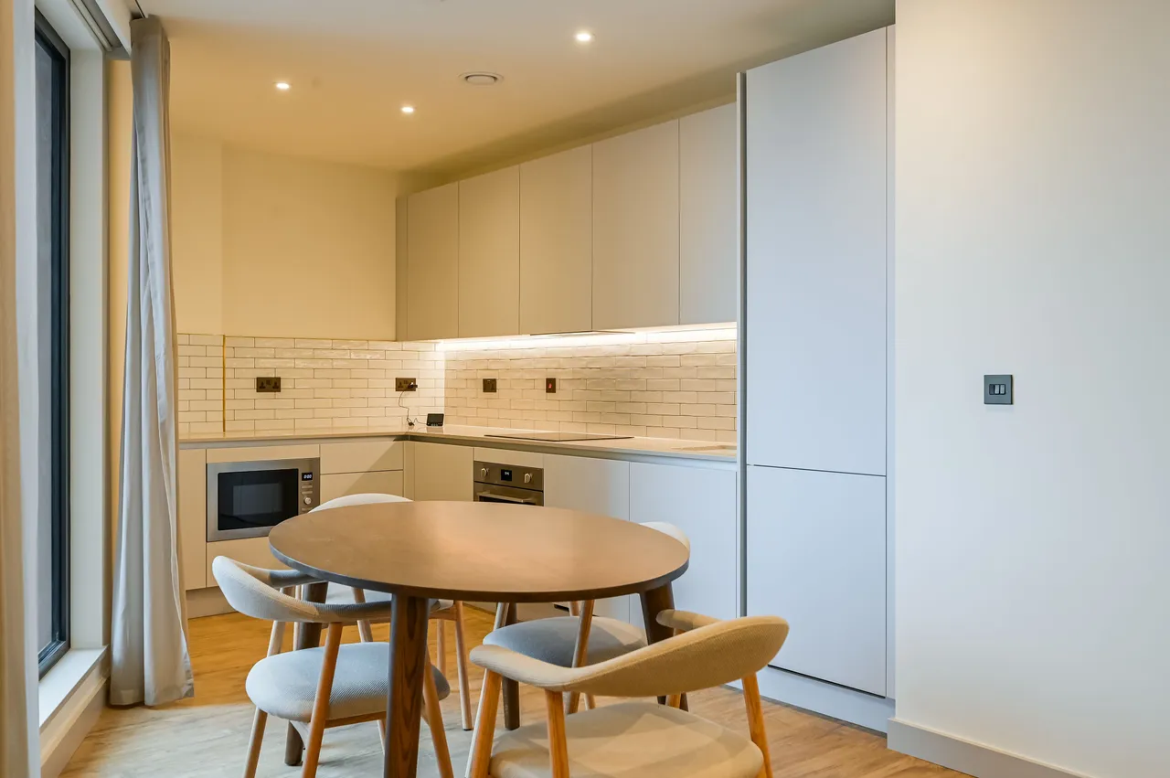 416 Eades Apartments, 11 Selborne Road, Walthamstow, photo 2