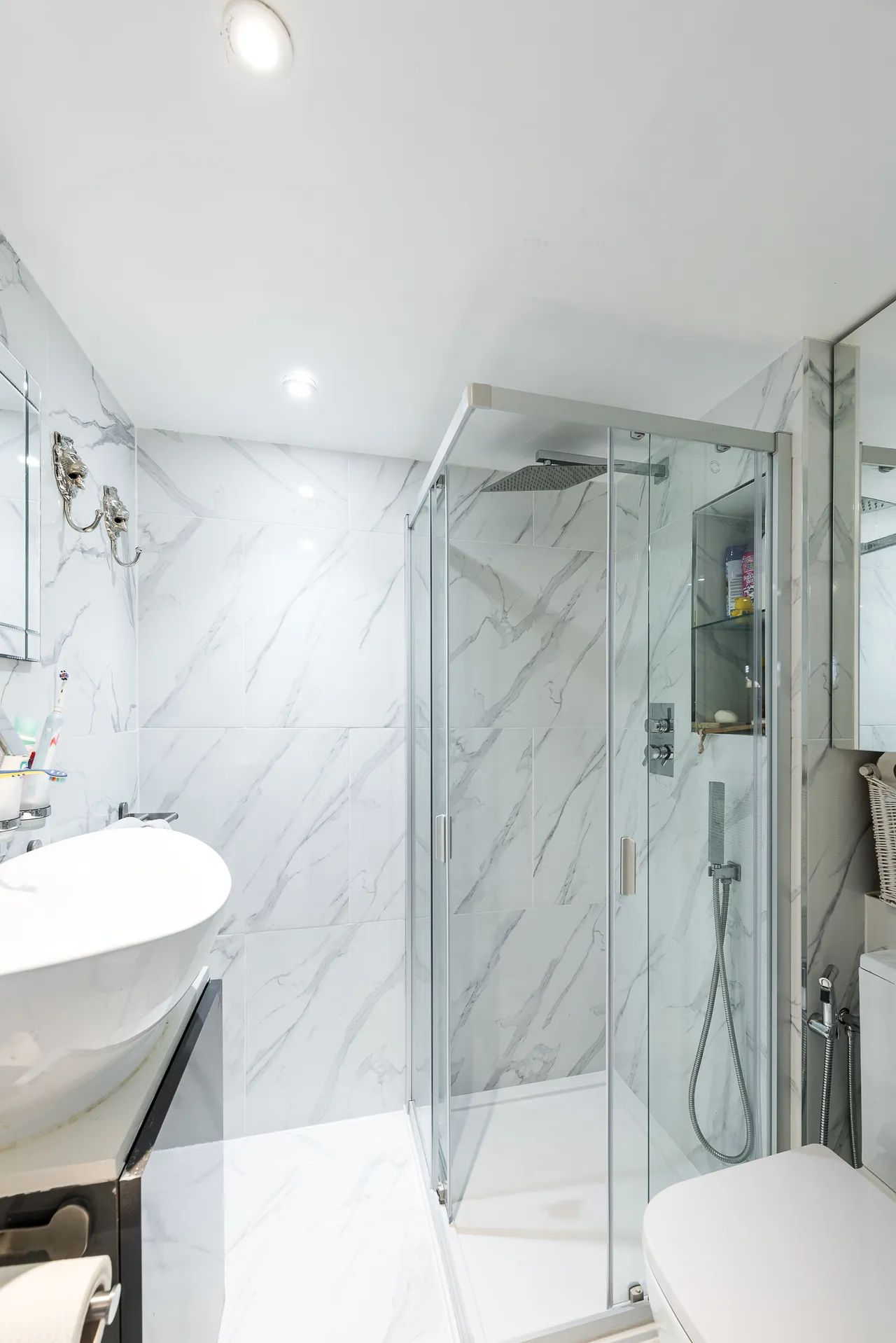 Flat 6, 55-57 Gloucester Road, London, photo 7