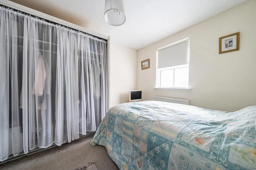 Great Meadow Way, Aylesbury, HP19, photo 15