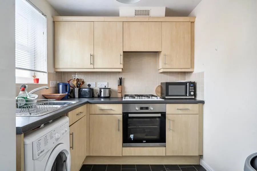 Great Meadow Way, Aylesbury, HP19, photo 9