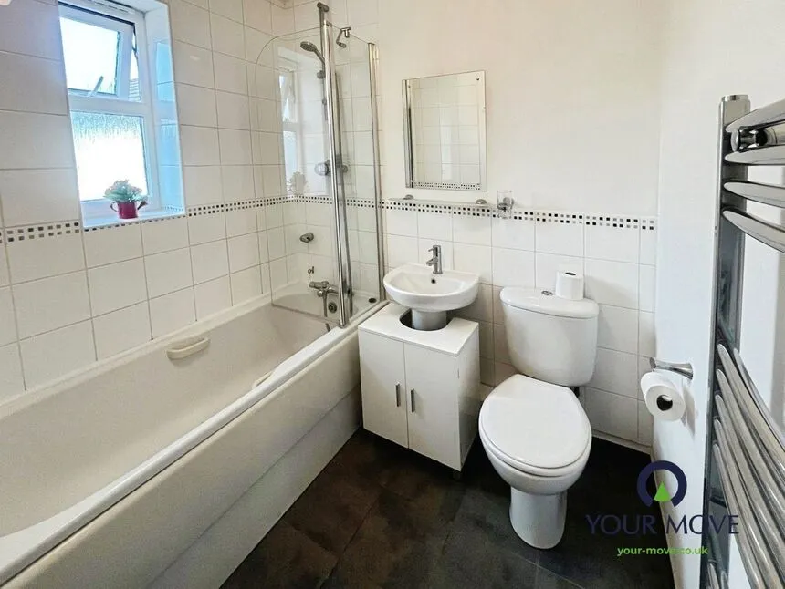 Alderney Way, Kennington, Kent, TN24, photo 5