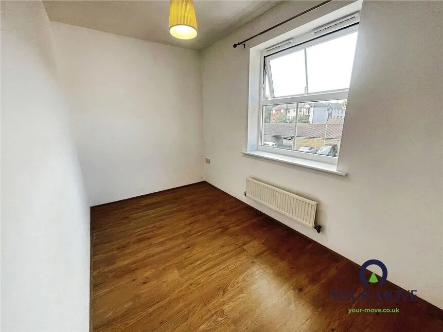Alderney Way, Kennington, Kent, TN24, photo 6