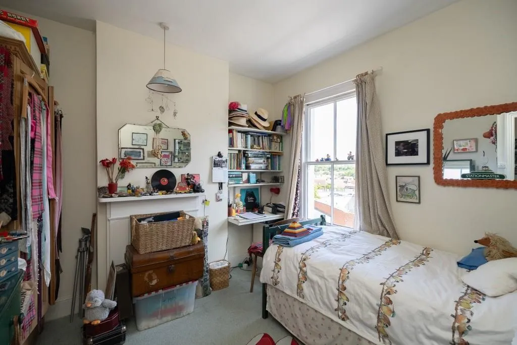 Junction Road, Dorking, RH4, photo 13