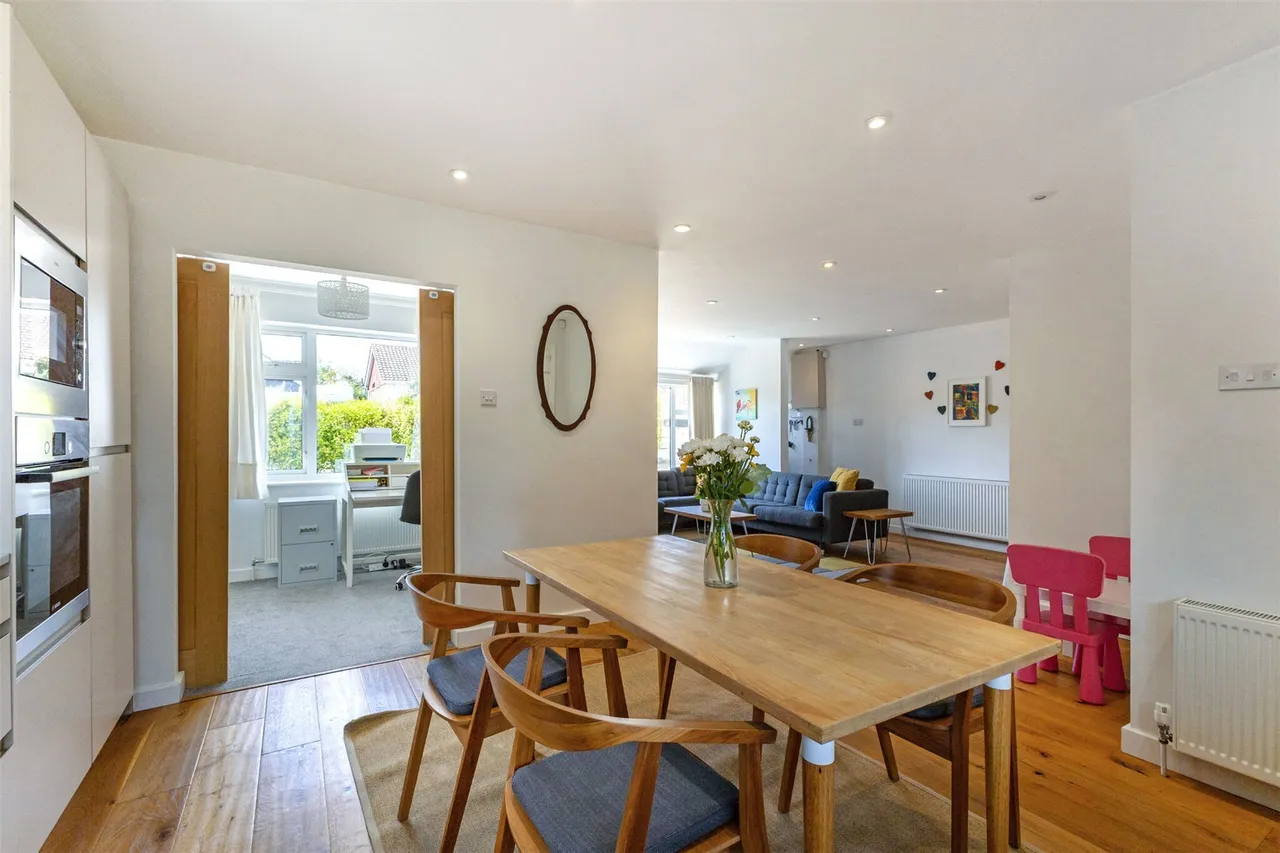 Fullerton Road, Lymington, Hampshire, SO41, photo 5
