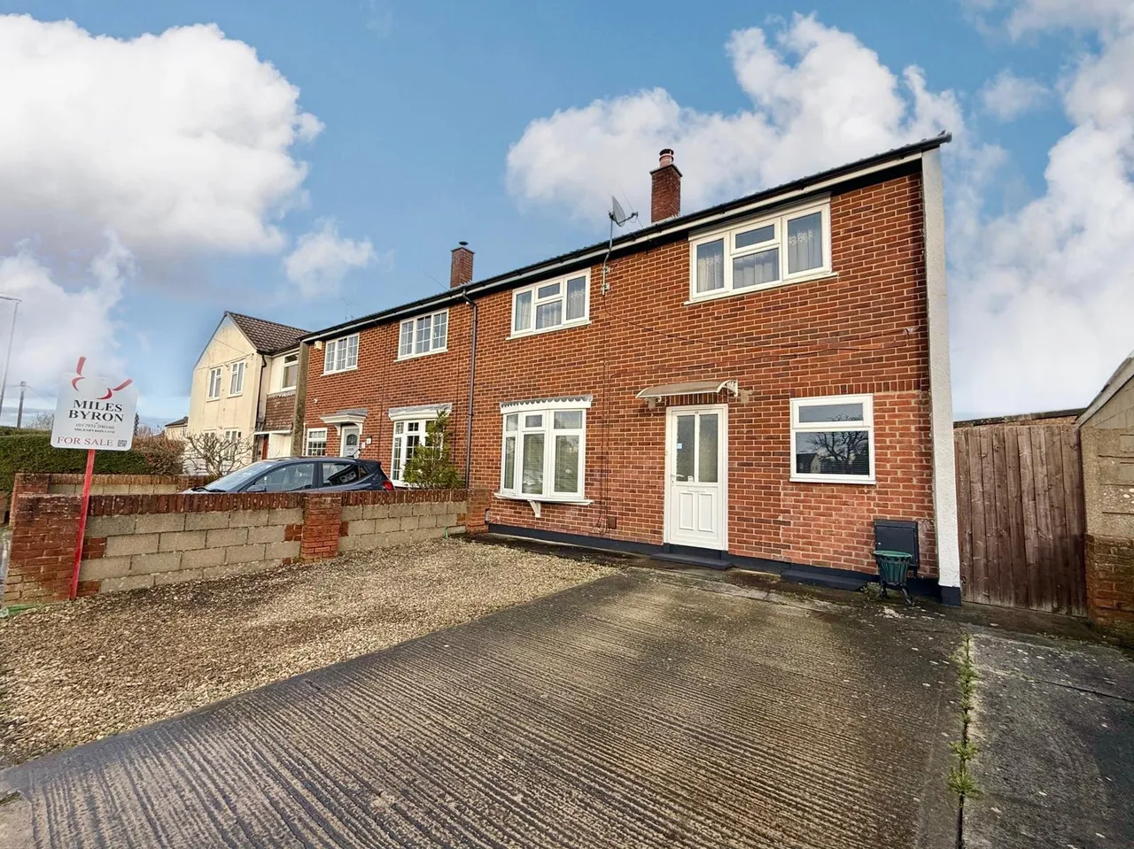 Cranmore Avenue, Swindon, Wiltshire, SN3 2EQ, photo 2