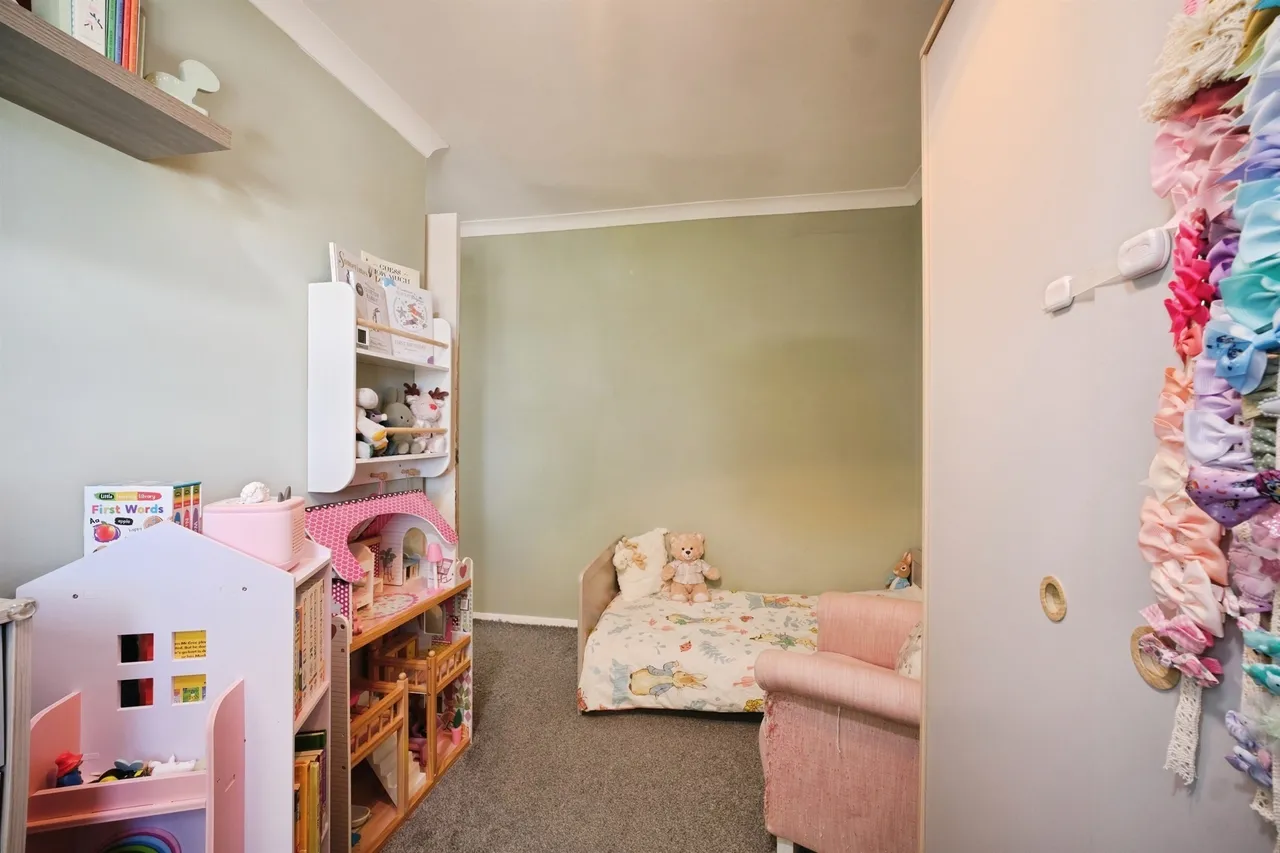 Maple Avenue, Chepstow, NP16, photo 8