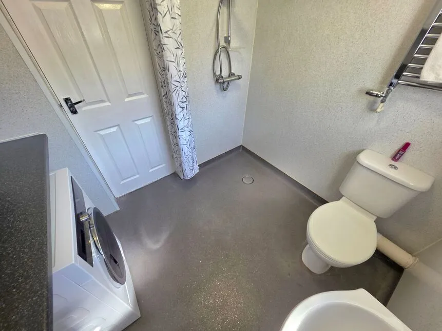 Newtown Road, Bedworth, Warwickshire, CV12, photo 12