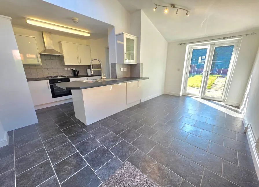 Newtown Road, Bedworth, Warwickshire, CV12, photo 8