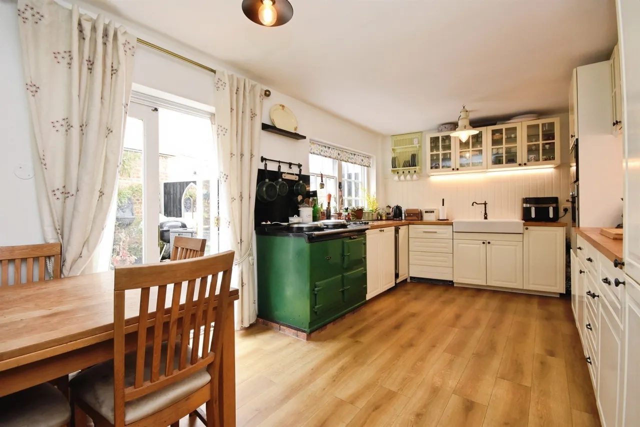 Bridge Street, Coggeshall, CO6, photo 6