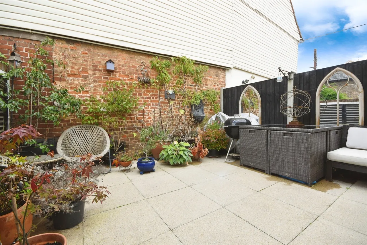 Bridge Street, Coggeshall, CO6, photo 14