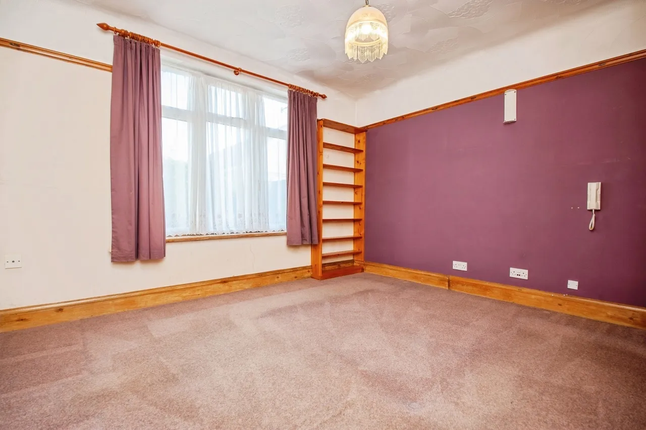 Carlton Road, Clacton-on-Sea, Essex, CO15, photo 9