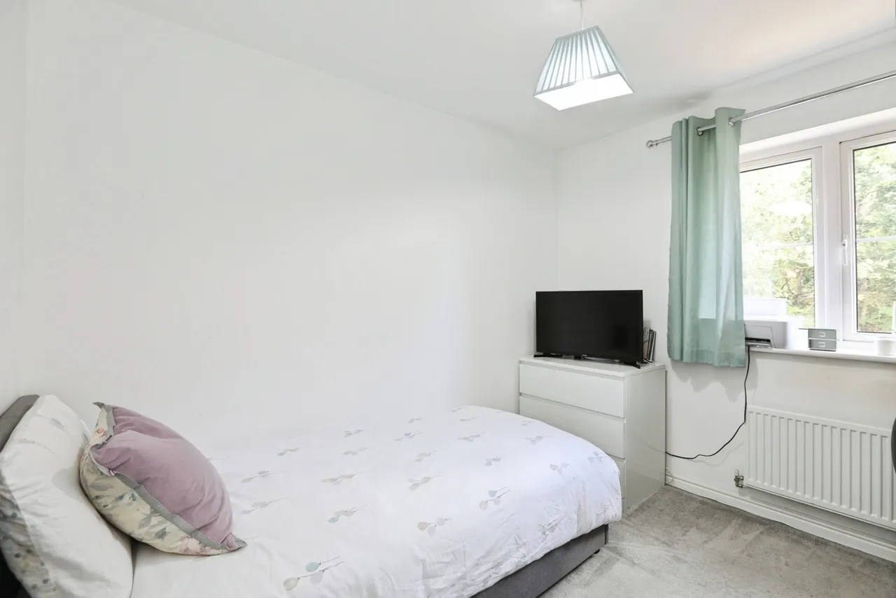 Somerley Drive, Crawley, RH10, photo 12