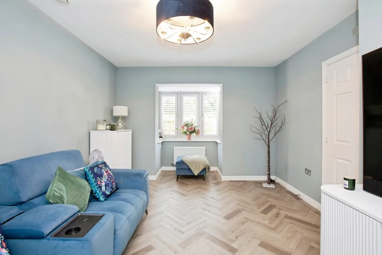 Somerley Drive, Crawley, RH10, photo 5