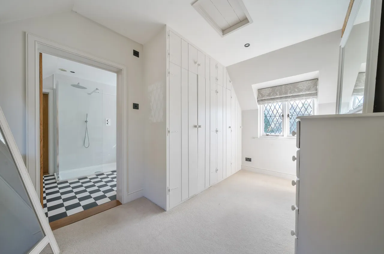 Eastland Gate, Lovedean, PO8, photo 16