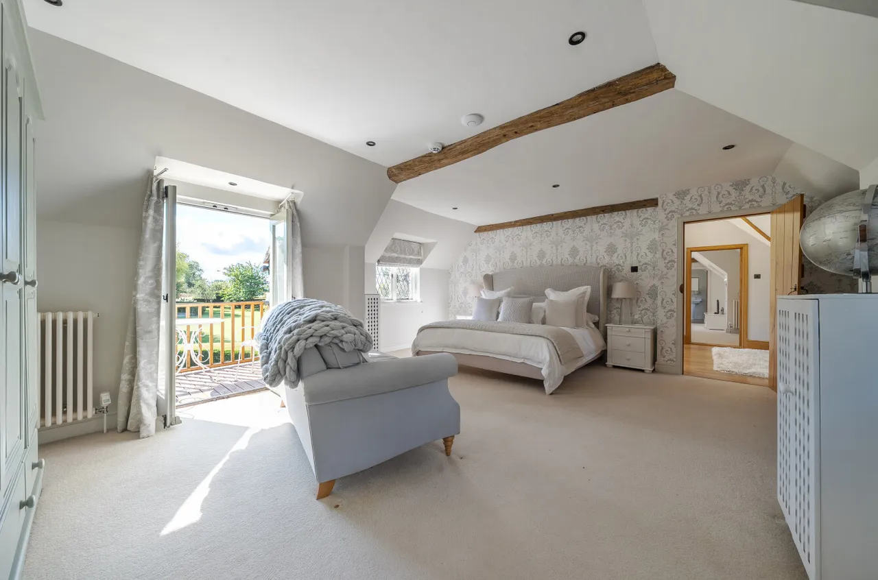 Eastland Gate, Lovedean, PO8, photo 12