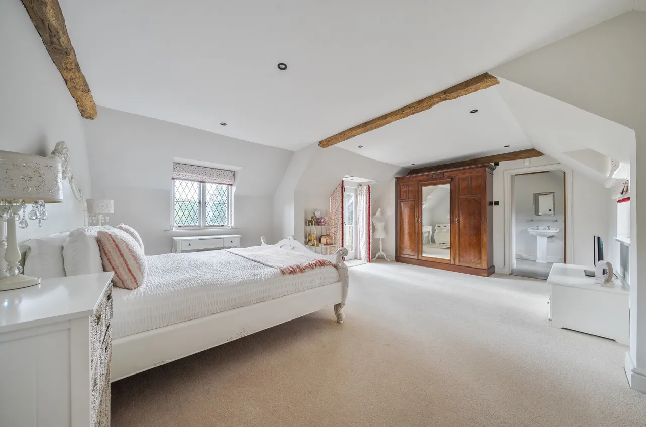 Eastland Gate, Lovedean, PO8, photo 13