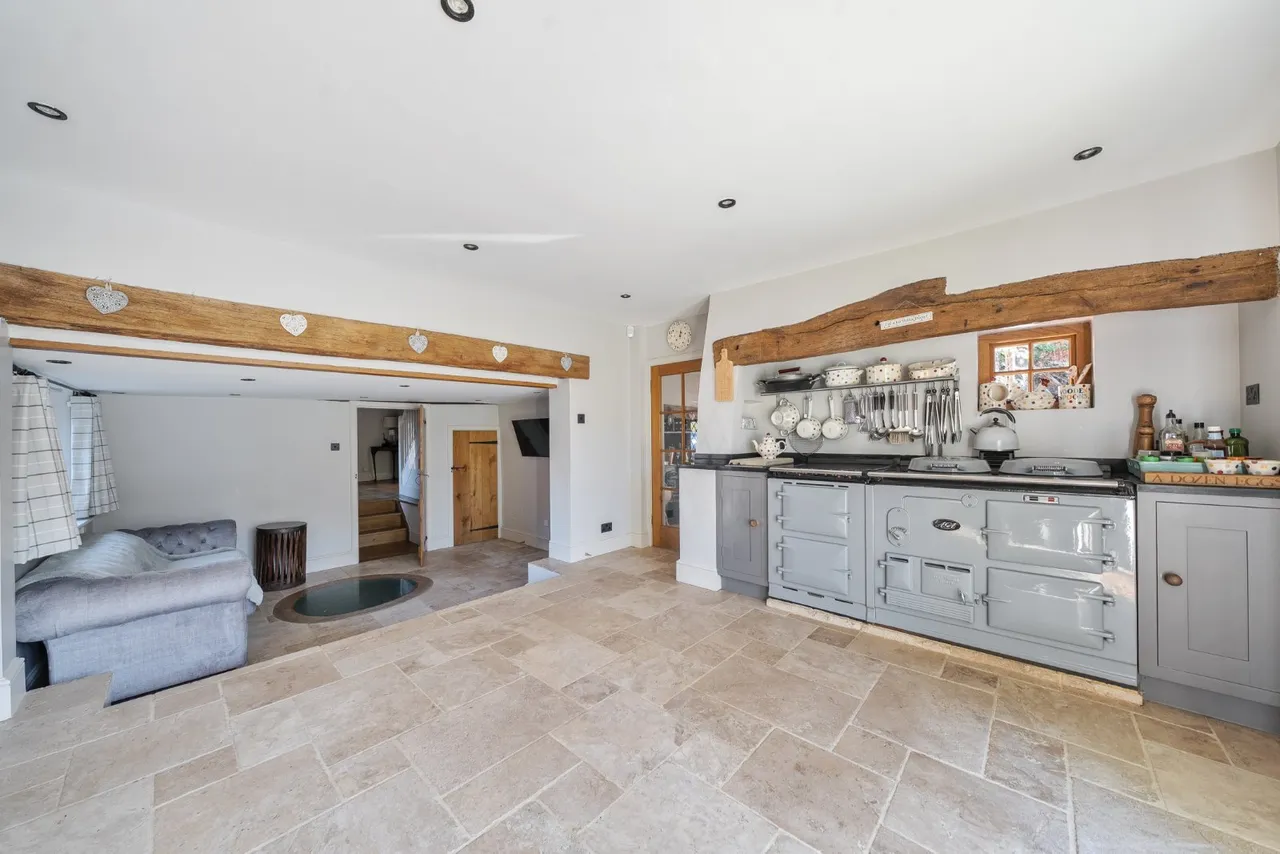 Eastland Gate, Lovedean, PO8, photo 7
