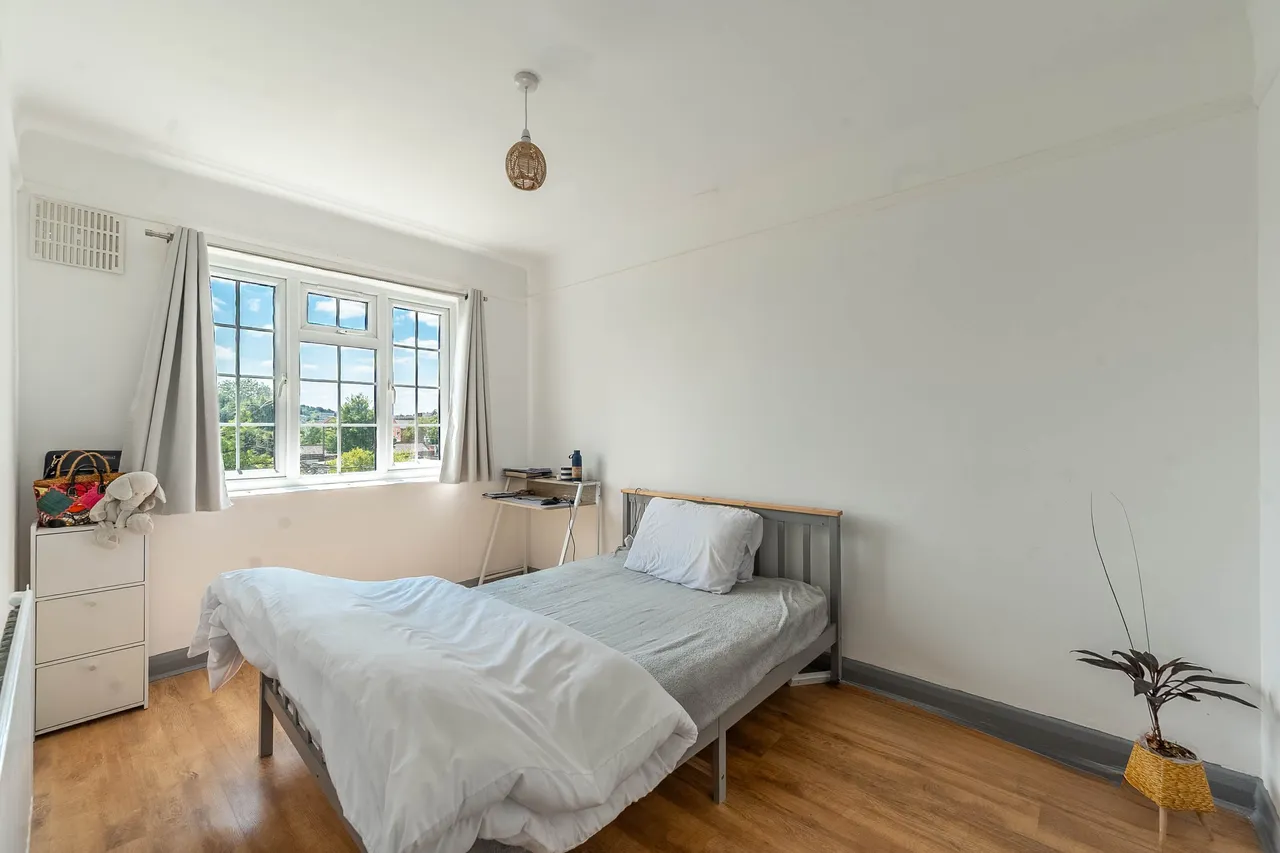 19 Marlborough Court, Marlborough Hill, Harrow, photo 4