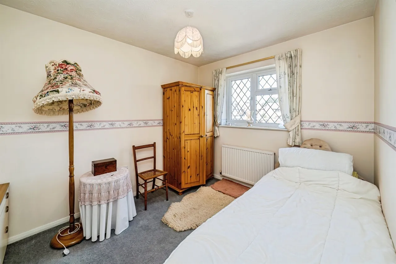Portland Close, Slough, SL2, photo 7