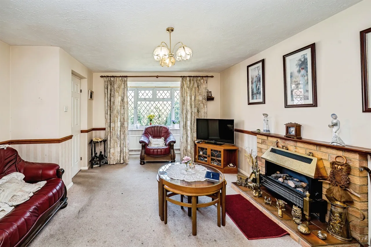 Portland Close, Slough, SL2, photo 4