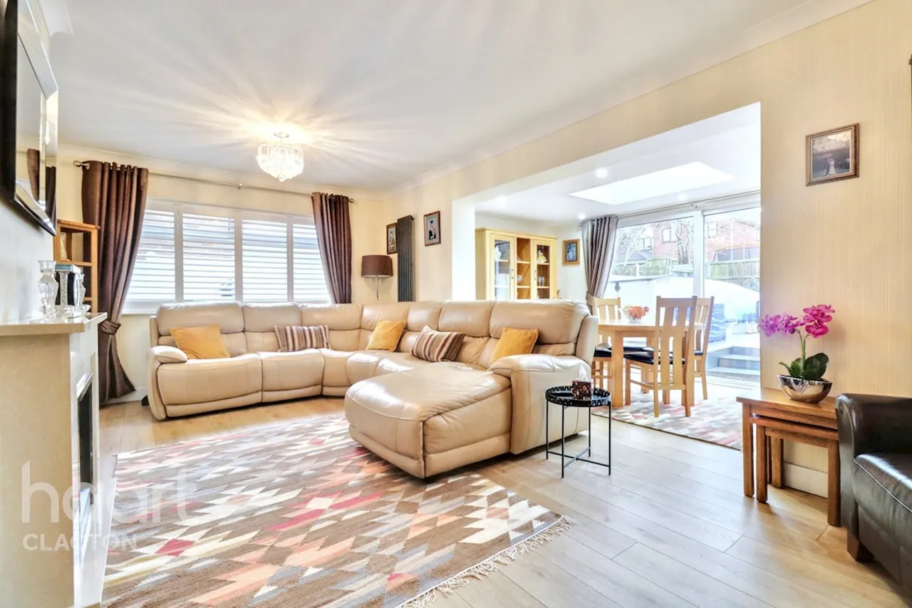 Alpha Road, Clacton-On-Sea, CO16, photo 2