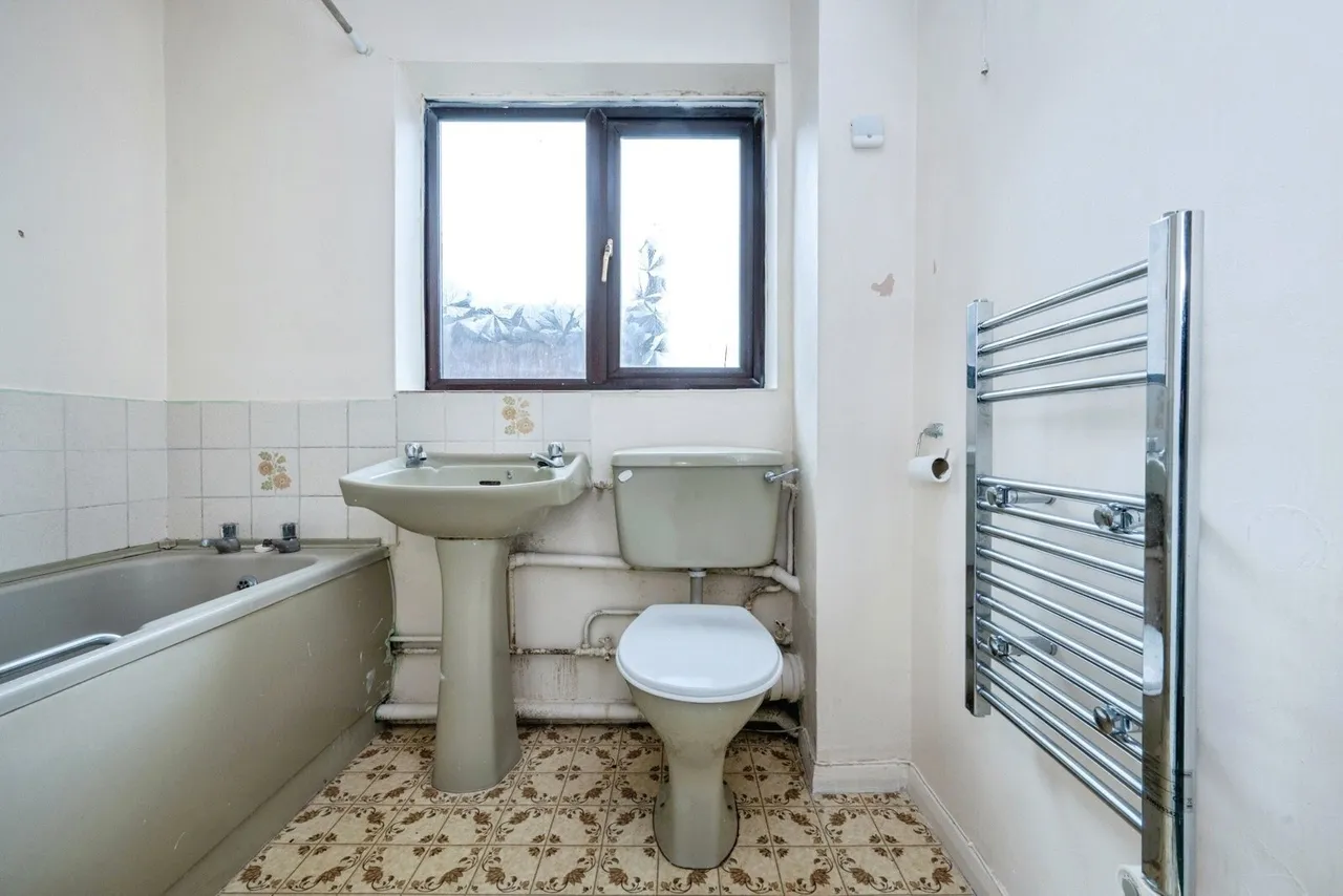 St. Leonards Avenue, Bedford, Bedfordshire, MK42, photo 10