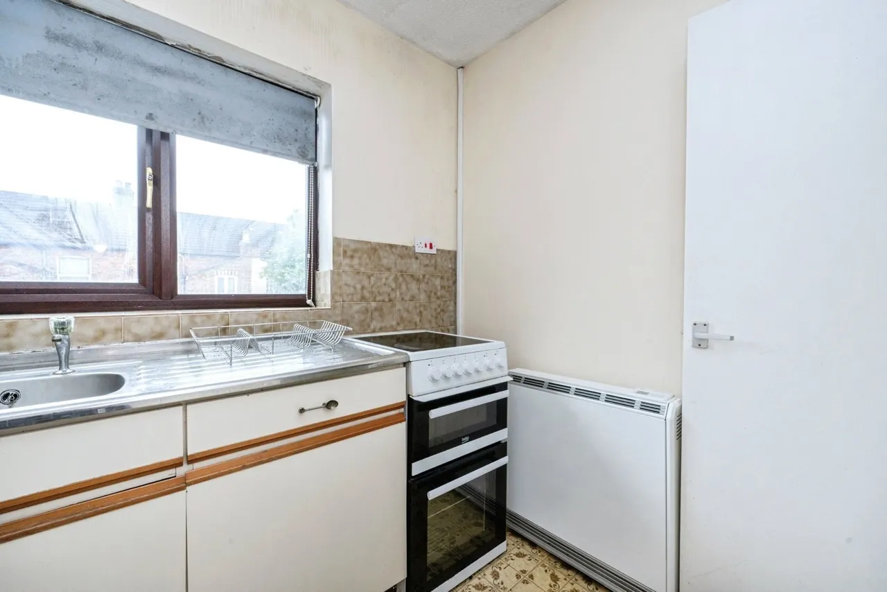 St. Leonards Avenue, Bedford, Bedfordshire, MK42, photo 5