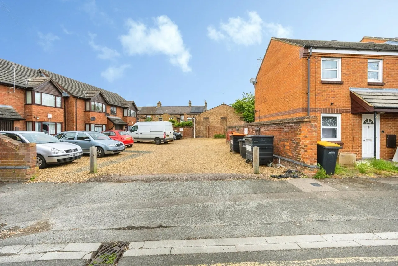 St. Leonards Avenue, Bedford, Bedfordshire, MK42, photo 18