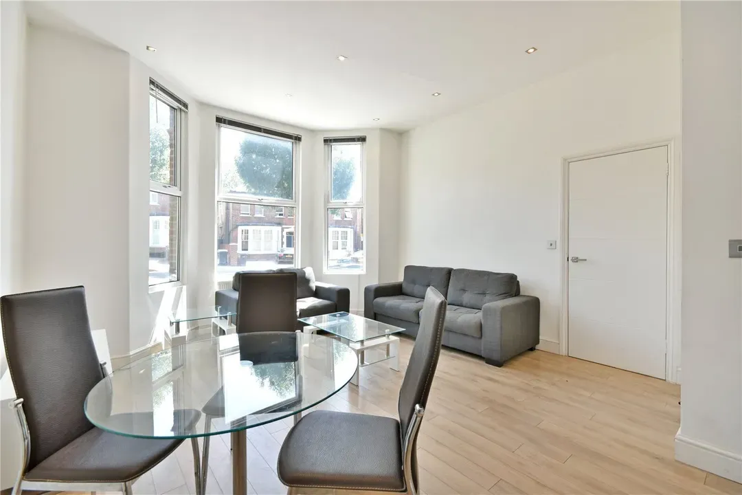 Minster Road, Cricklewood, London, NW2, photo 10