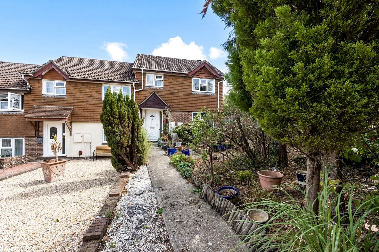 Burchetts Close, Haywards Heath, RH16, photo 15