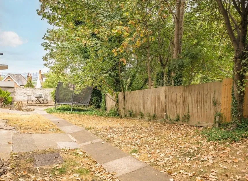 Sydmons Court, Honor Oak, SE23, photo 8