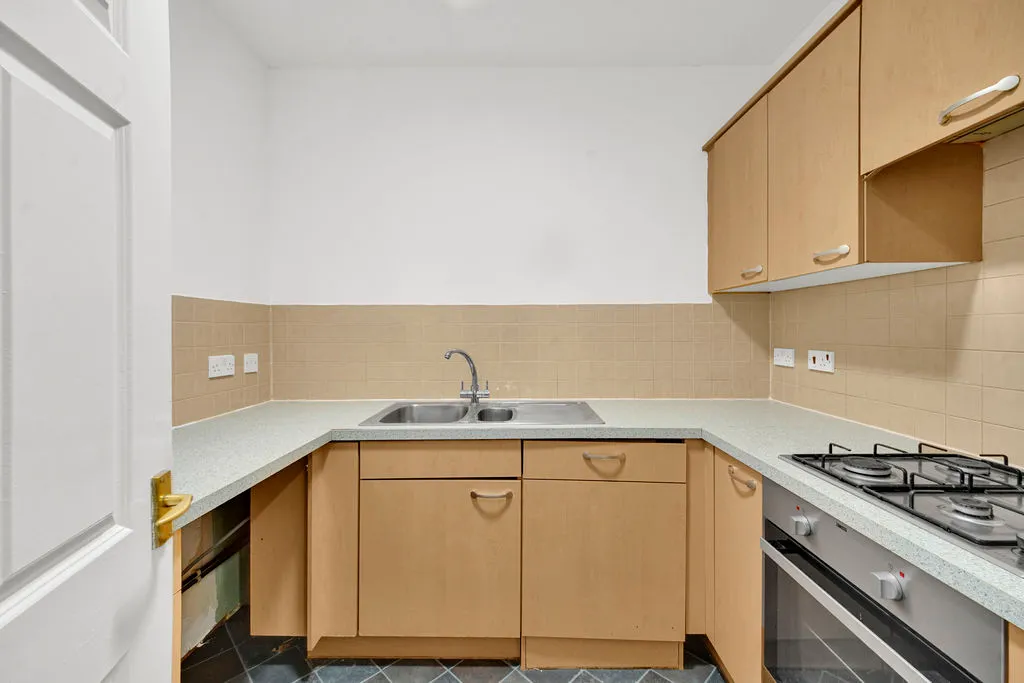 Blackthorn Road, Ilford, IG1, photo 5