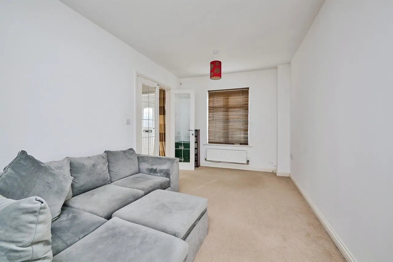 Brooker Avenue, Peterborough, PE4, photo 6