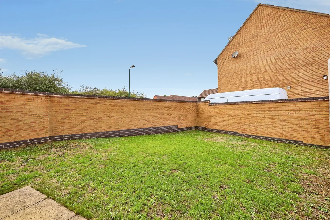 Brooker Avenue, Peterborough, PE4, photo 8