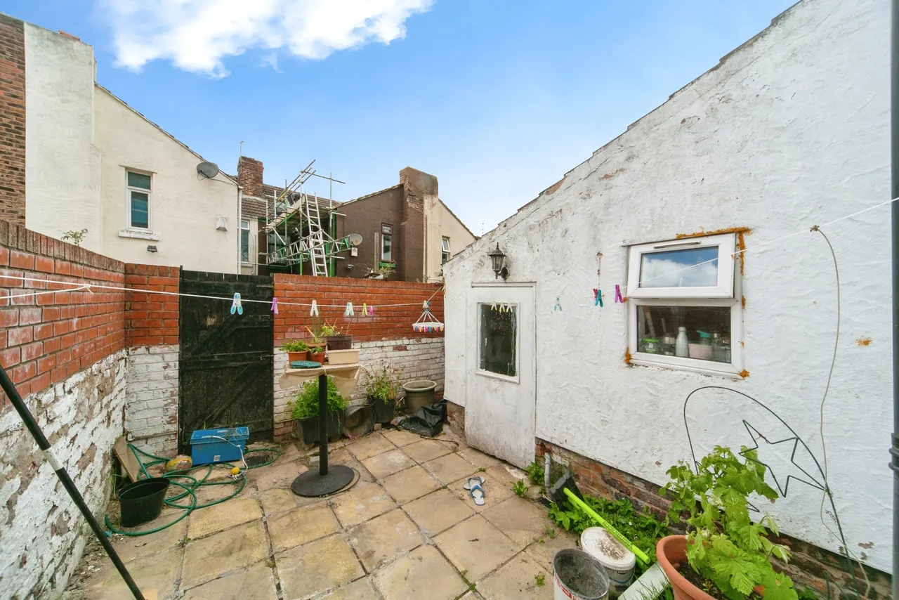 Laurel Road, Birkenhead, CH42, photo 15