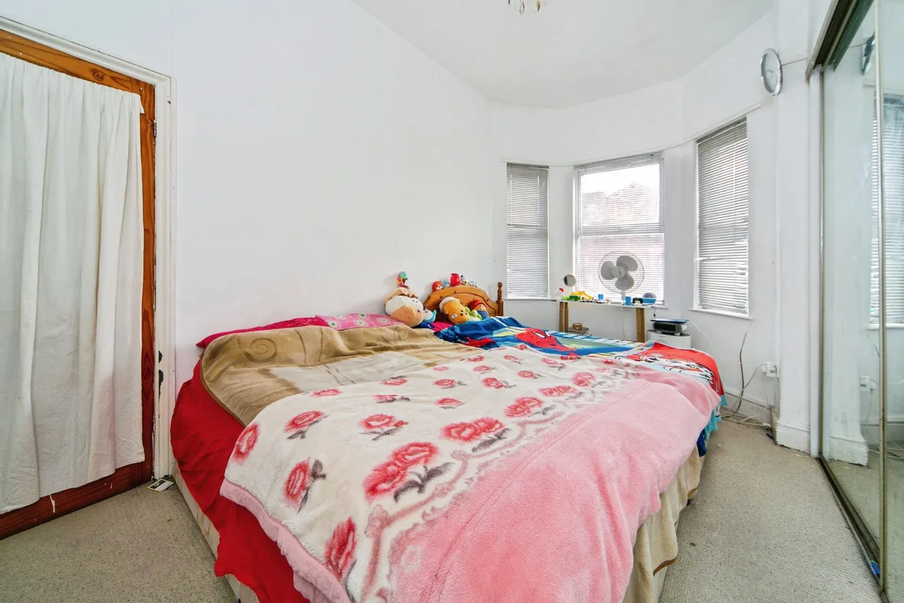 Laurel Road, Birkenhead, CH42, photo 11
