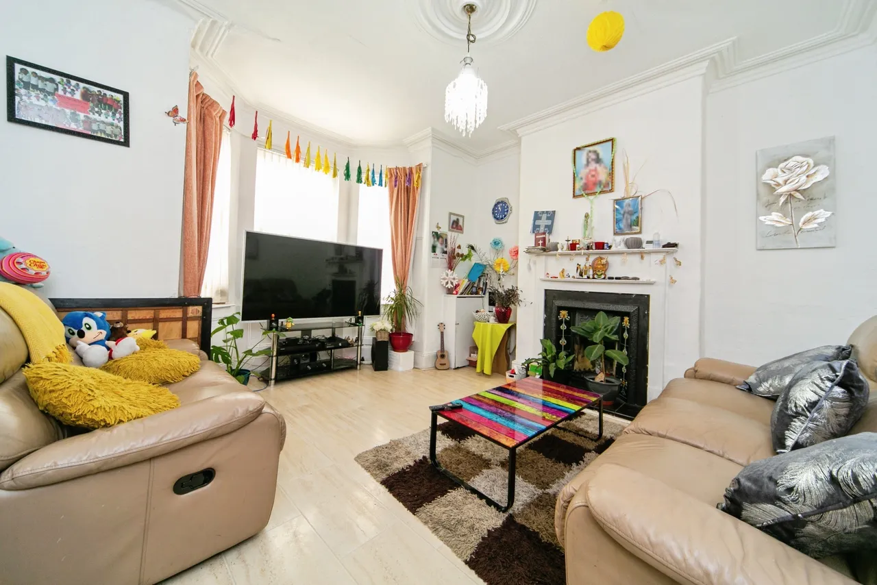 Laurel Road, Birkenhead, CH42, photo 4