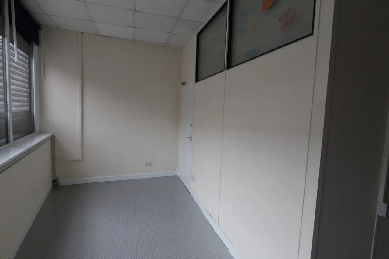 Bridge Street, Troedyrhiw, CF48, photo 5