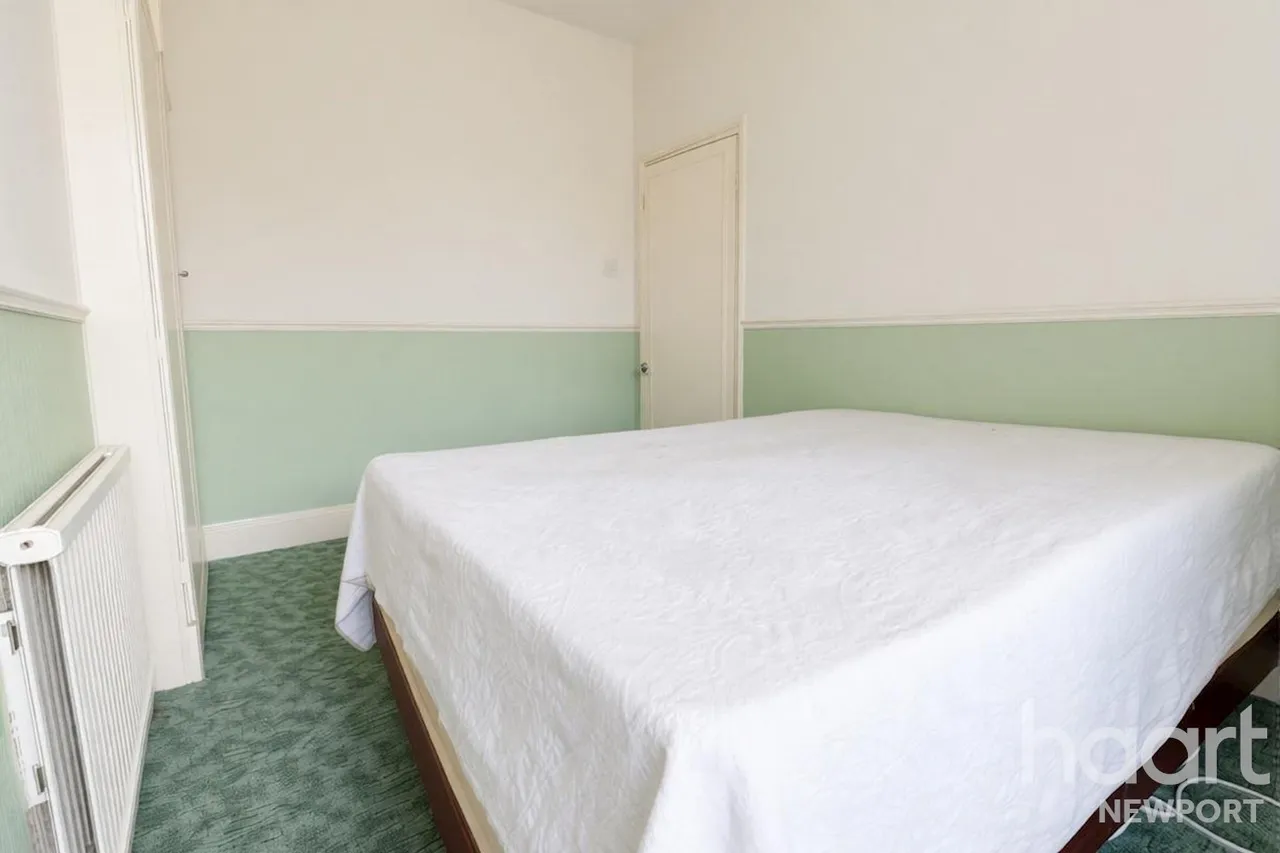 Risca Road, Newport, NP20, photo 16